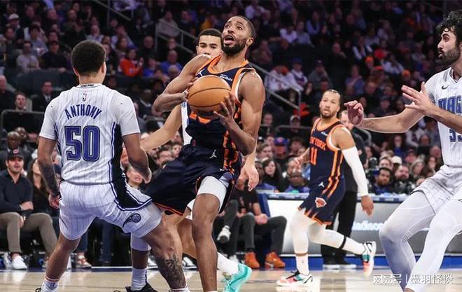 堪言夺冠热门又倒下NBA极端球队诞生EVO视讯执行7人轮换！四巨头苦不(图4)